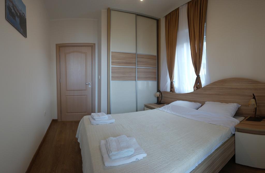 Tuna Apartments دوبرا فوفا المظهر الخارجي الصورة