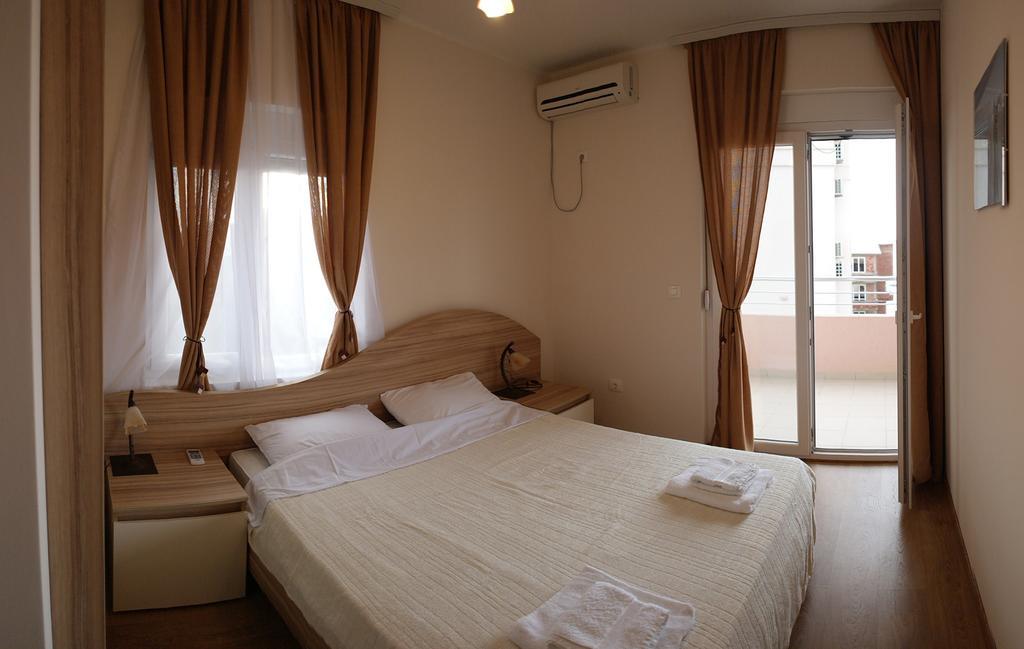 Tuna Apartments دوبرا فوفا المظهر الخارجي الصورة
